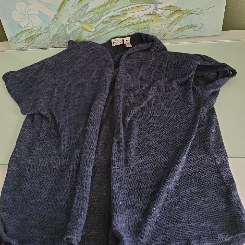 Dark blue short sleeve cartigan